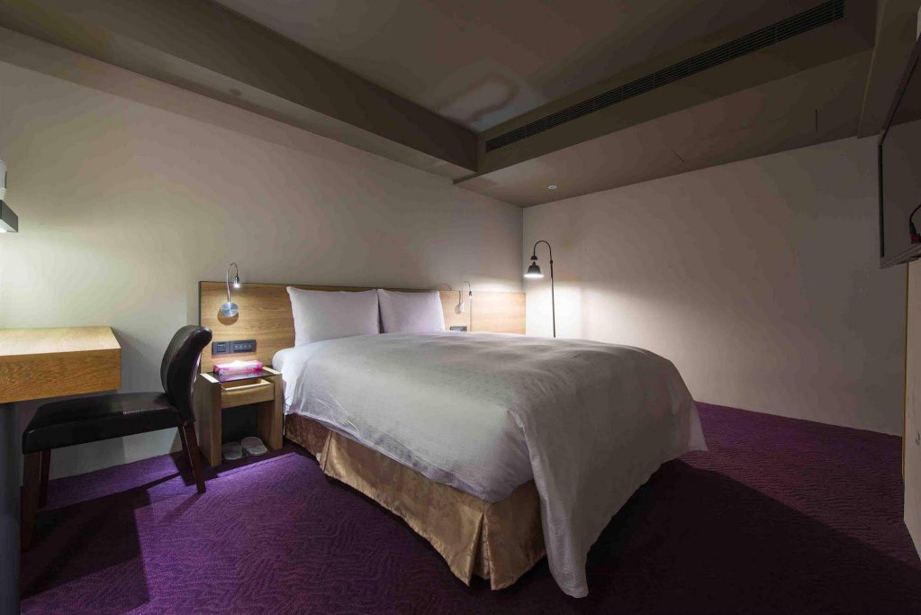 Фото Simple Plus Hotel