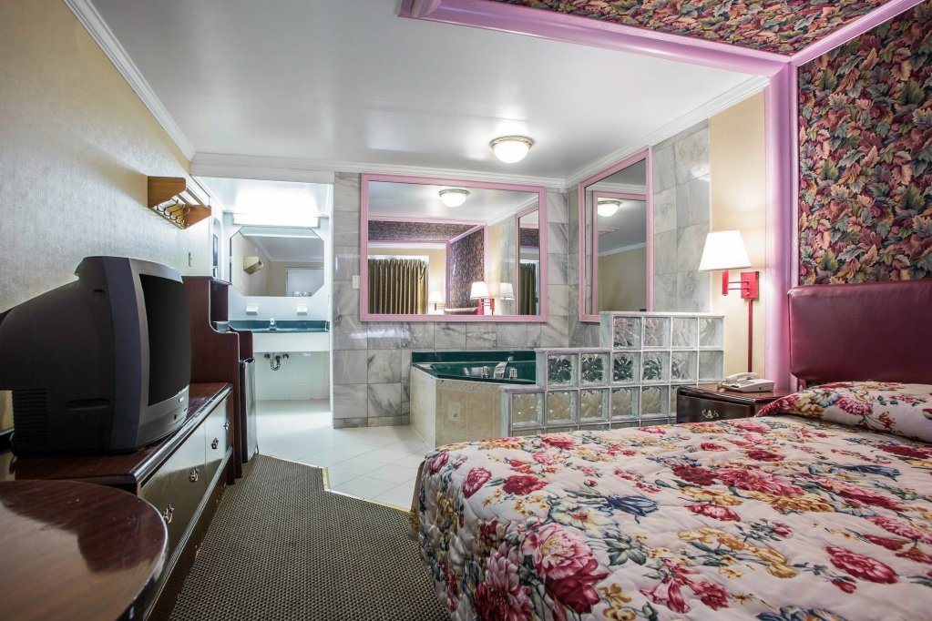 Фото Downbeach Inn