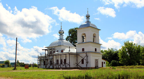 كنيسة أرثوذكسية Church of Saint Nicholas the Wonderworker ، مقاطعة ياروسلافل، صورة