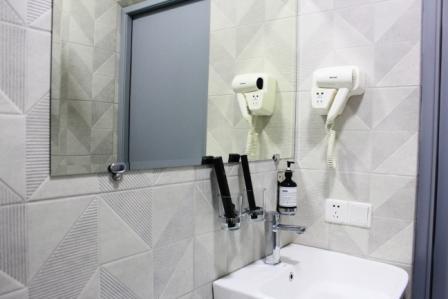 Фото City Centre Hotel