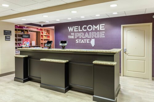 Гостиница Hampton Inn & Suites Chicago-Libertyville