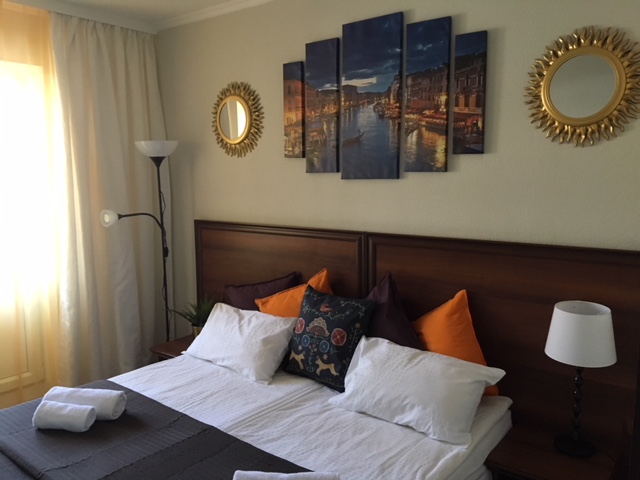 Фото отеля 2