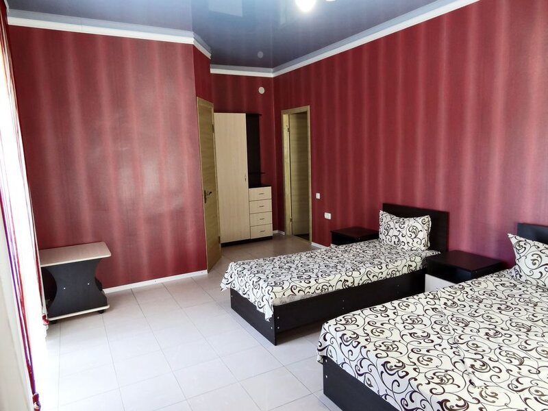 Гостиница Малибу в Феодосии