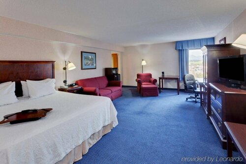 Гостиница Hampton Inn Harrisonburg - University в Харрисонберге