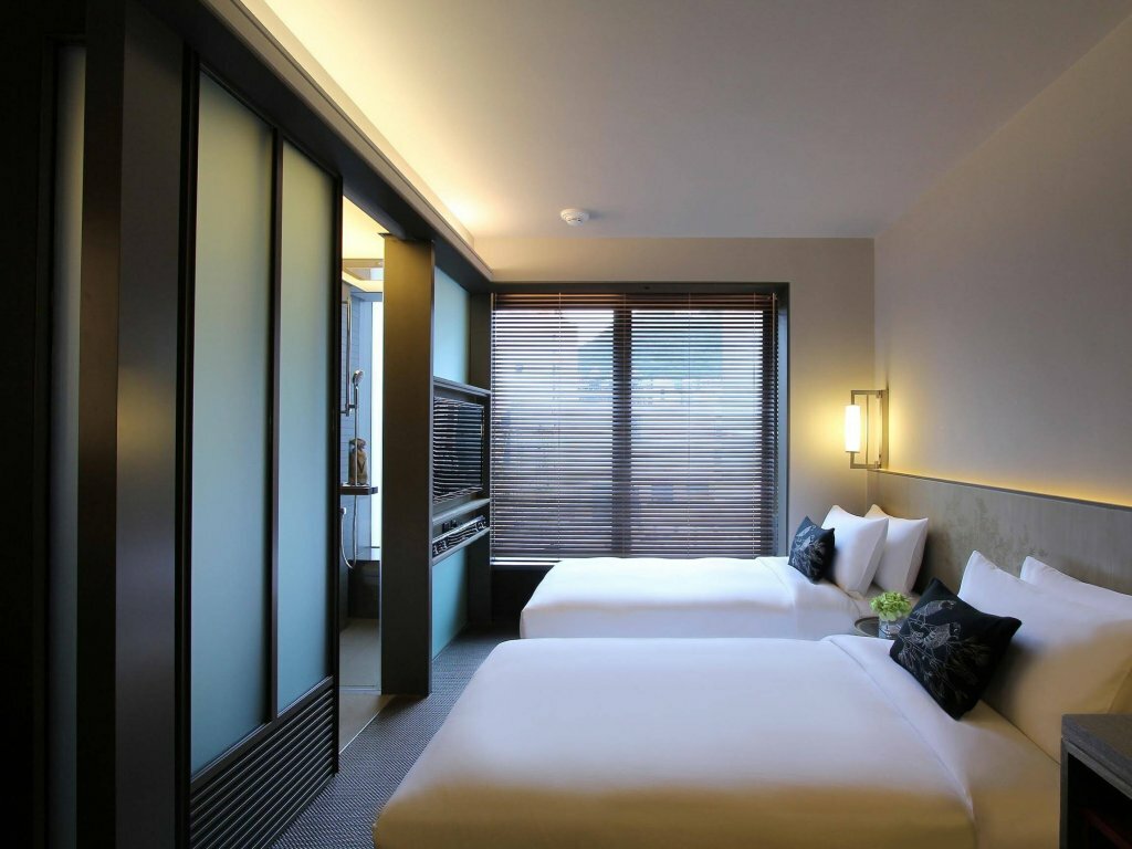 Hotel Wanchai 88, Hong Kong, photo