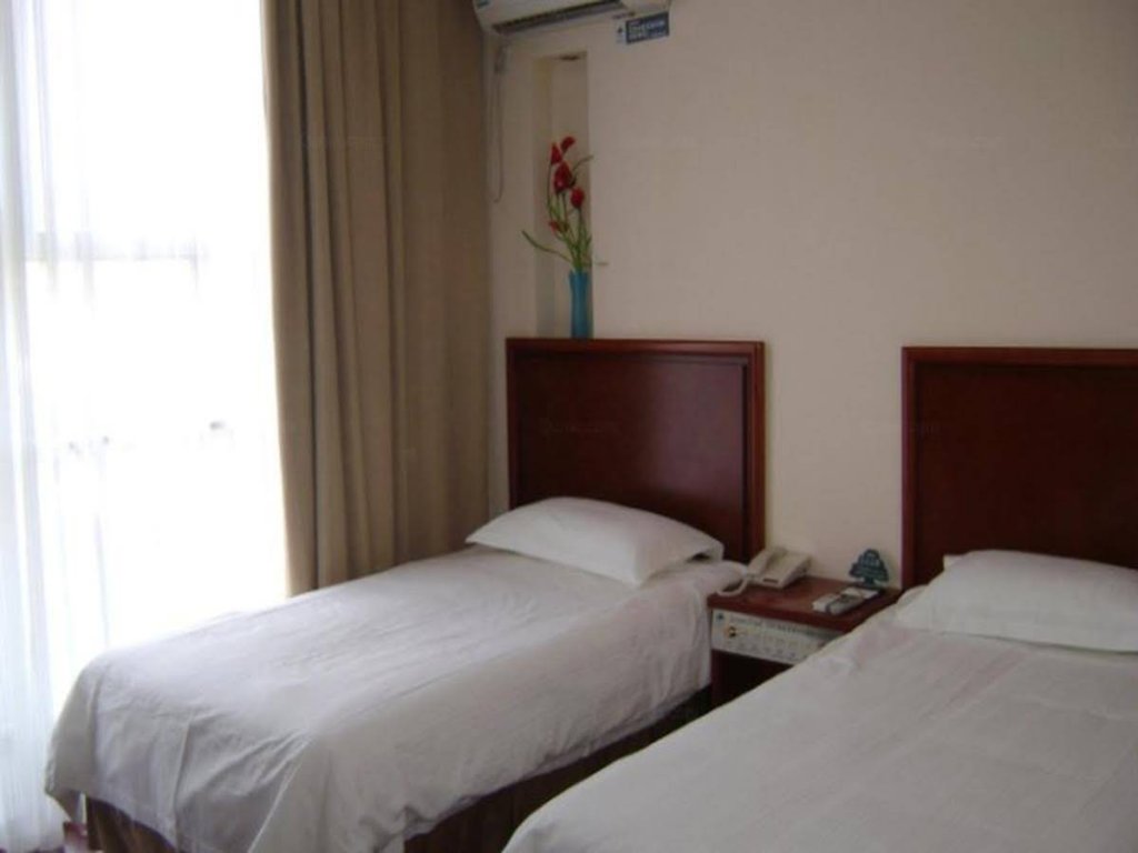Фото GreenTree Inn Nanjing Yuhuatai District Yinqiao Market Express Hotel