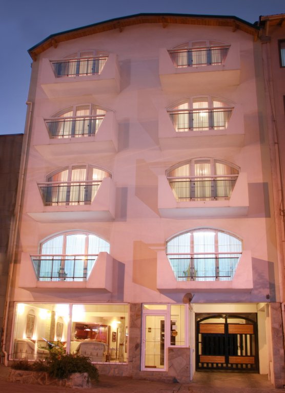 Фото отеля 3