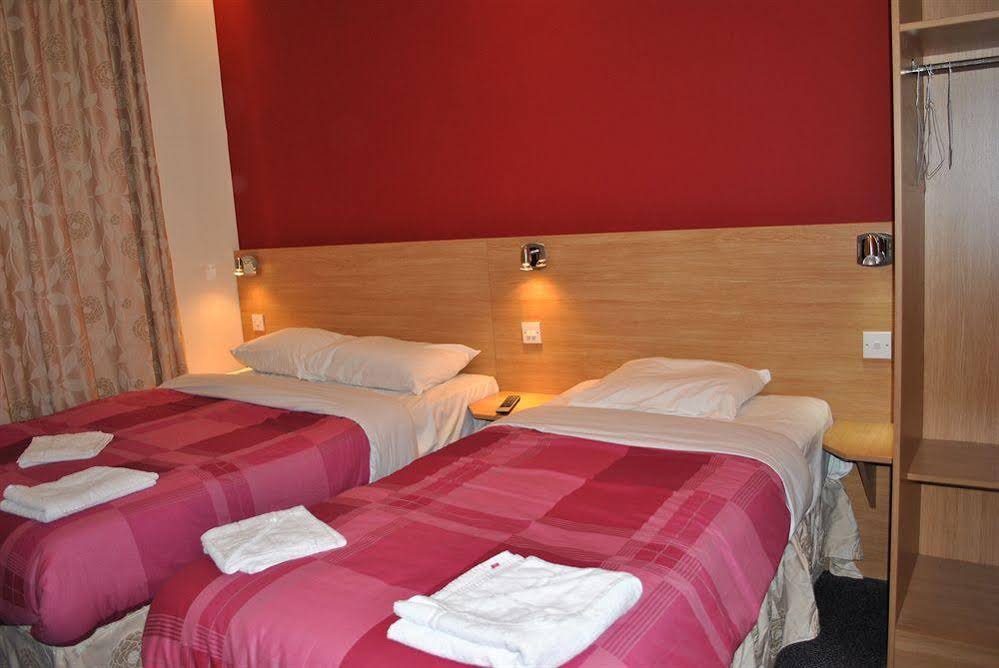 Фото Carlton Hotel Kings Cross