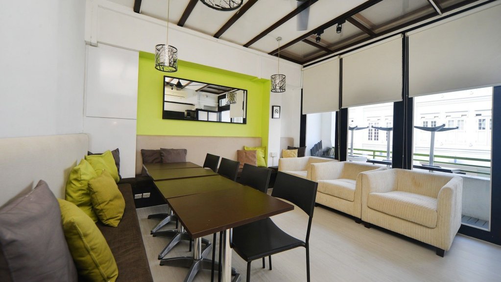 Фото Zen Hostel Mosque Street