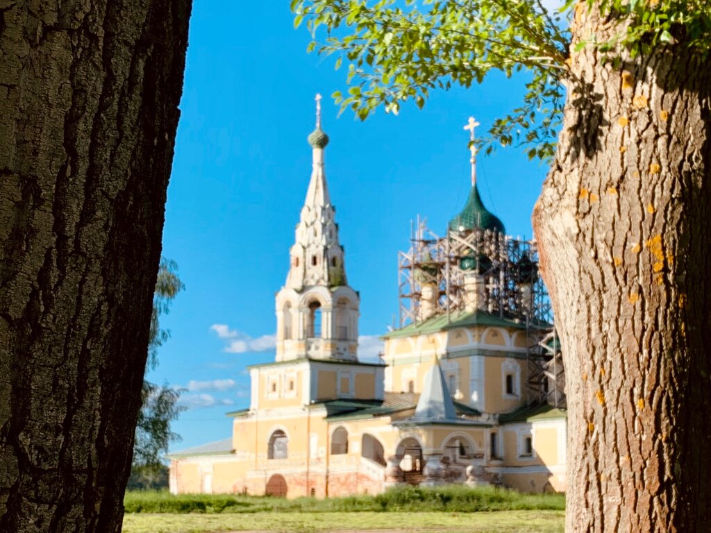 Православный храм Церковь Рождества Иоанна Предтечи на Волге, Углич, фото