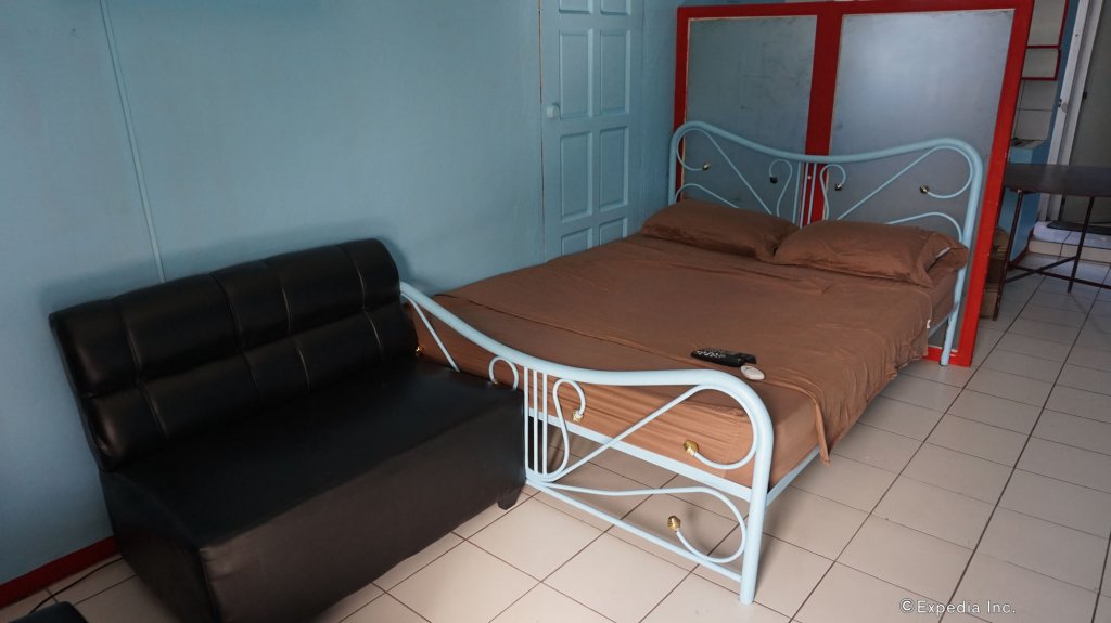 Фото Fairlane Suites