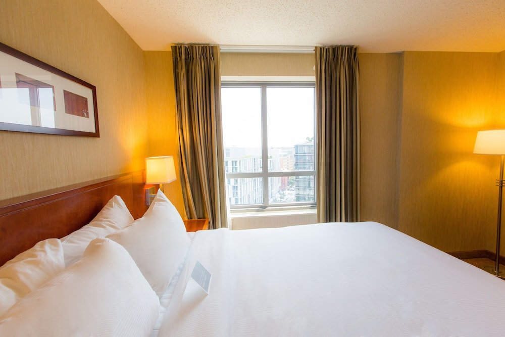 Фото Embassy Suites by Hilton Washington D. C. – Convention Center
