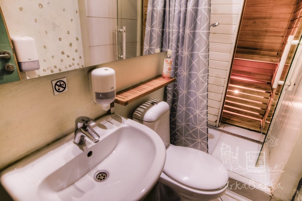 Фото ArkaBarka Floating Hostel