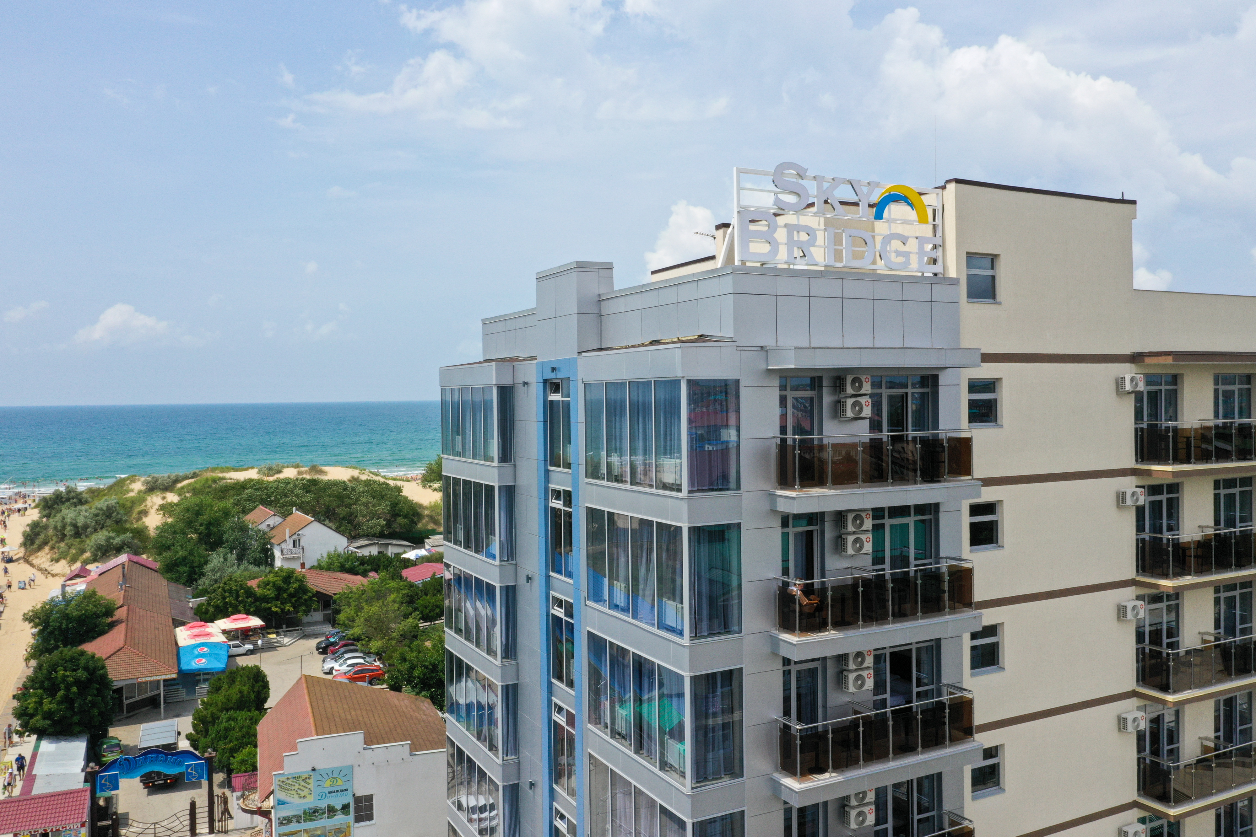 Фото отеля 2