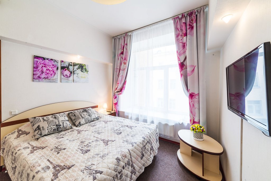 Фото Премьера