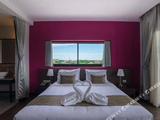 Фото Coco View Hotel