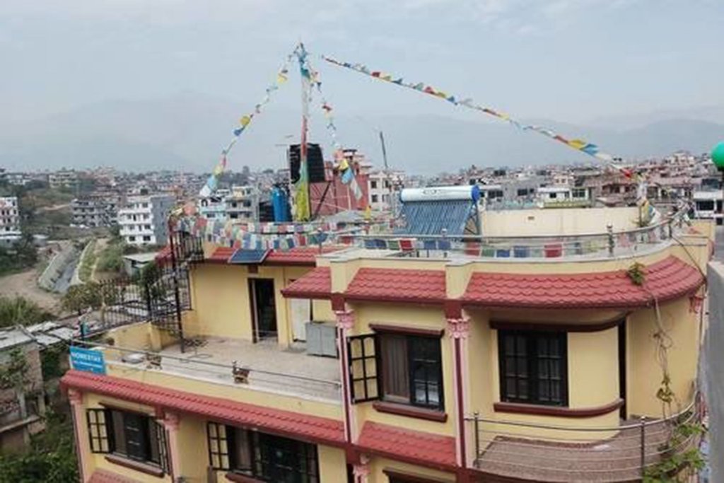 Фото отеля 1