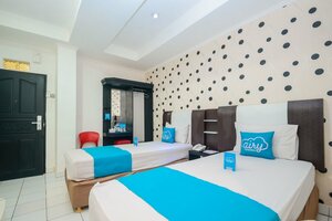 Гостиница Mangga Dua Hotel Makassar