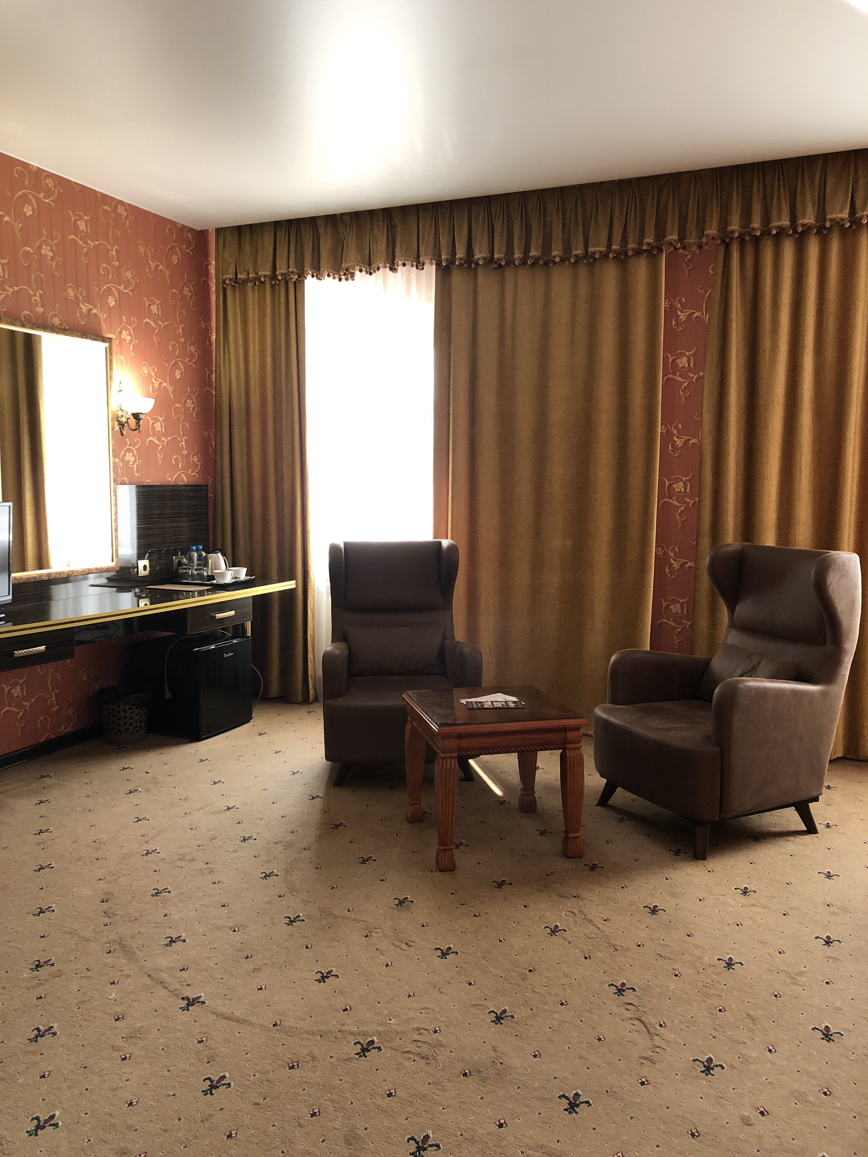 Фото отеля 1