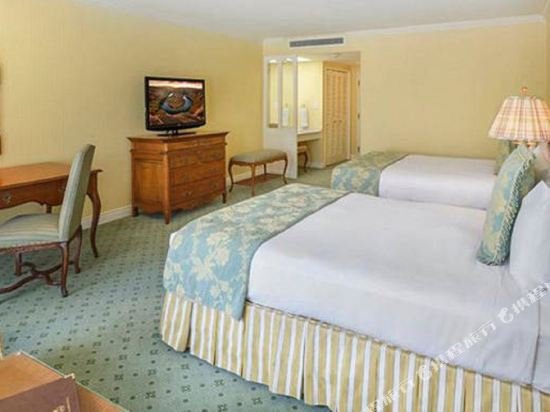 Фото Little America Hotel