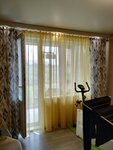 Шторы (Samoylovoy Street, 3) ، الستائر، قضبان الستائر