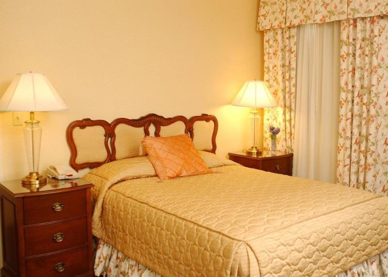 Фото Collegian Hotel & Suites Trademark Collection by Wyndham