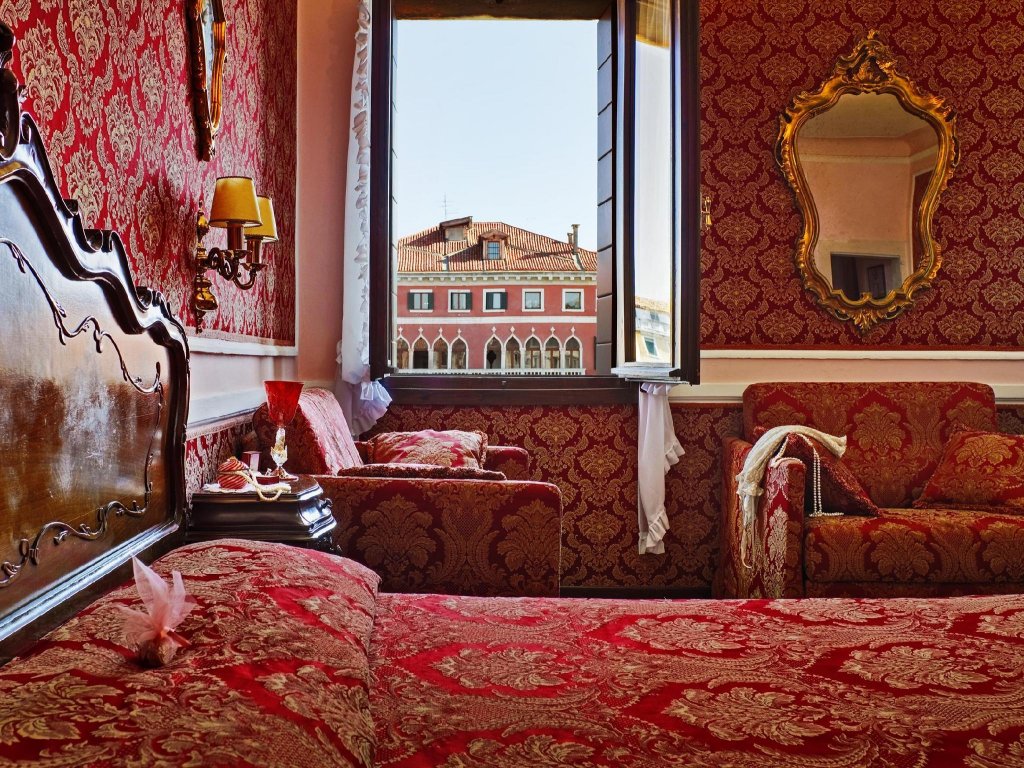 Фото Antica Locanda Sturion - Residenza d'Epoca