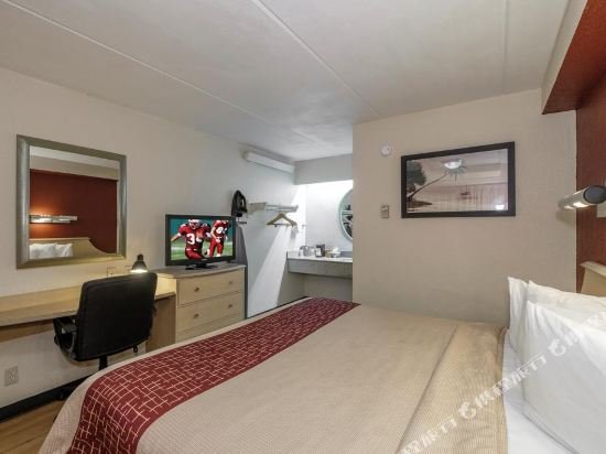 Фото Red Roof Inn Tallahassee-University