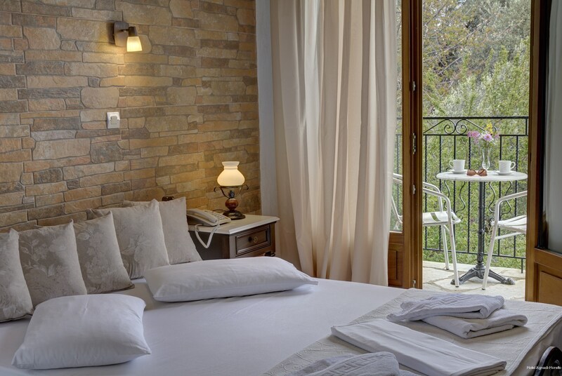 Фото Hotel Agnadi-Horefto