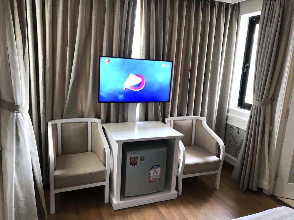 Фото Hotel Nhu Y 2