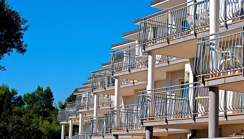 Фото Arena Verudela Beach Apartments