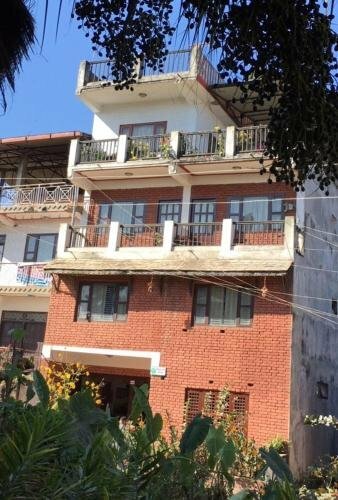Гостиница Shrestha Hotel