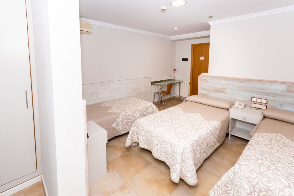 Фото Hostal Viky