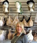 Women's Boutique (United States, Malverne, 112B Broadway) ، باروكات، خصال الشعر، شعر اصطناعي