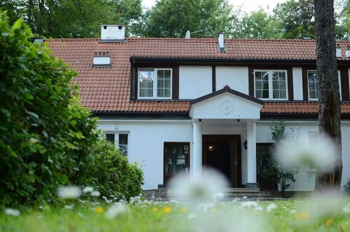 Гостиница Dedek Park в Мазовецком воеводстве