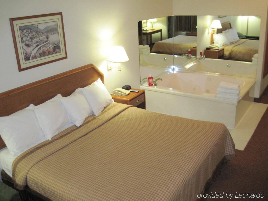 Фото Best Western Northwest Inn