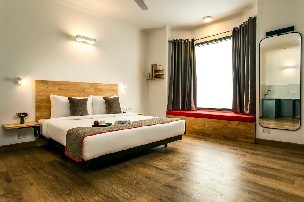 Фото Oyo Townhouse 080 Meera Bagh