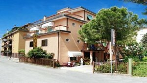 отель Hotel Delle Rose
