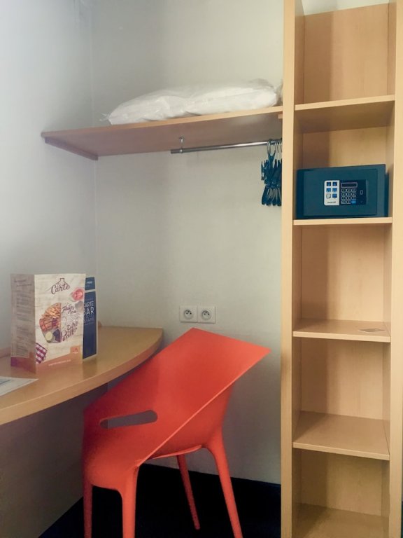 Фото Ibis Saint-Denis Stade Ouest