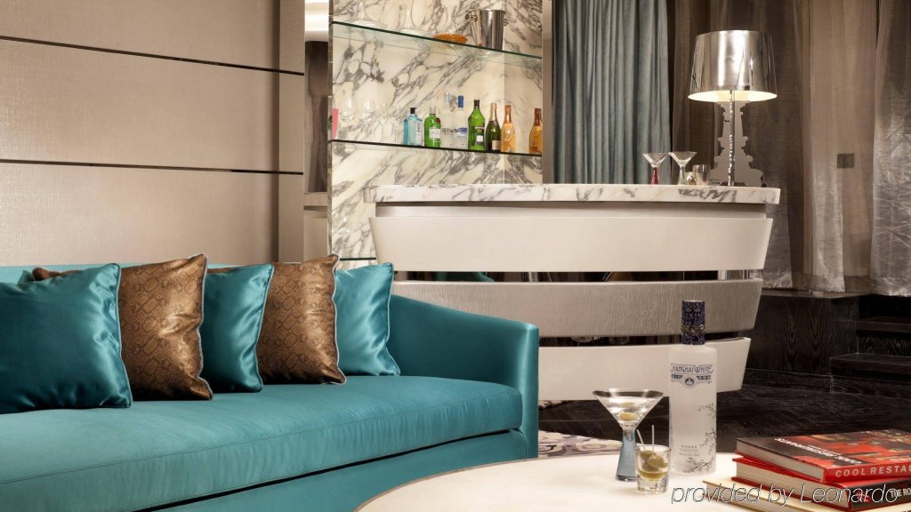 Фото Hotel Indigo Shanghai on The Bund, an Ihg Hotel