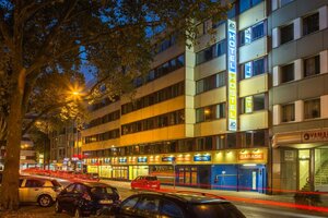 Гостиница A&o Dusseldorf Hauptbahnhof