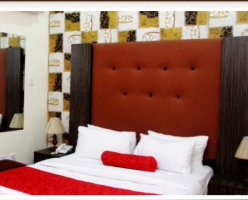 Фото Zasarii Hotel