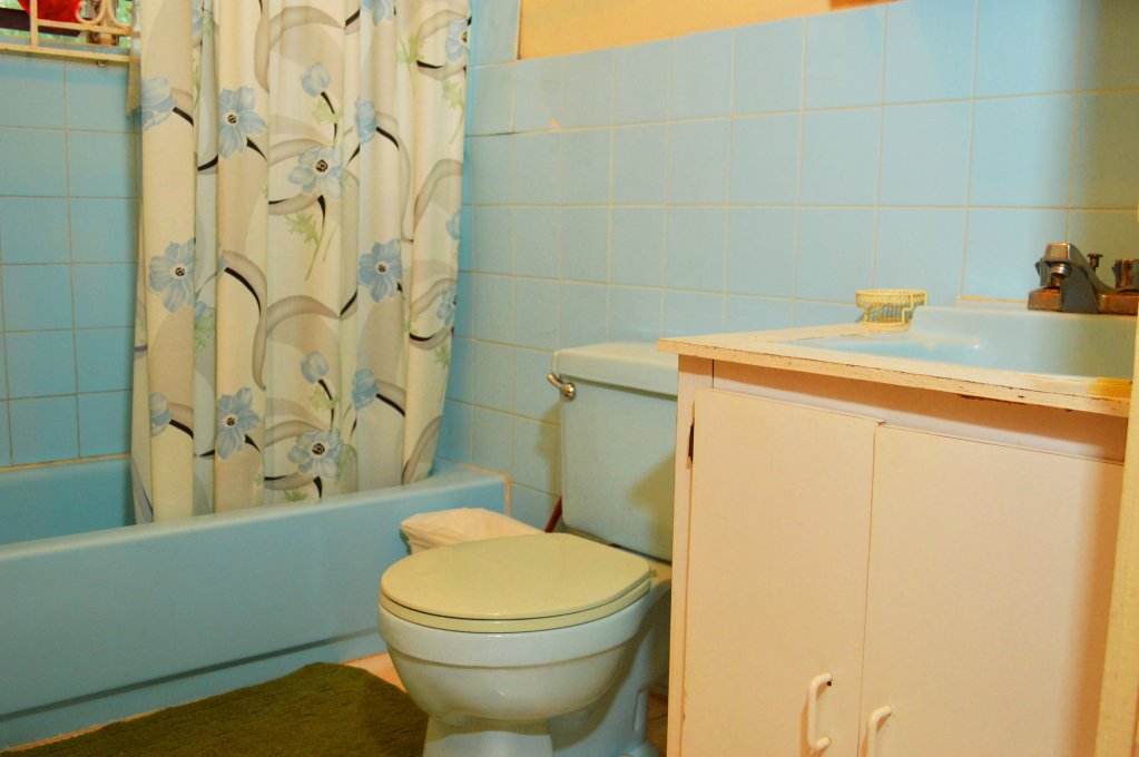 Фото Cottages Dead End Beach Road