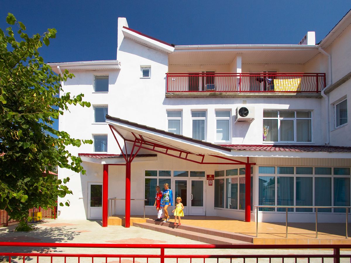 Фото Бригантина