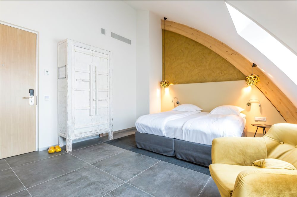 Фото Hotel De Roode Schuur