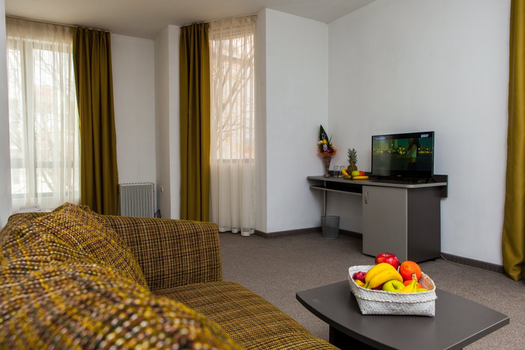 Фото Hotel Plaza Opera