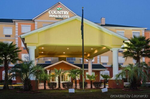 Гостиница Country Inn & Suites by Radisson, Pensacola West, Fl в Пенсаколе