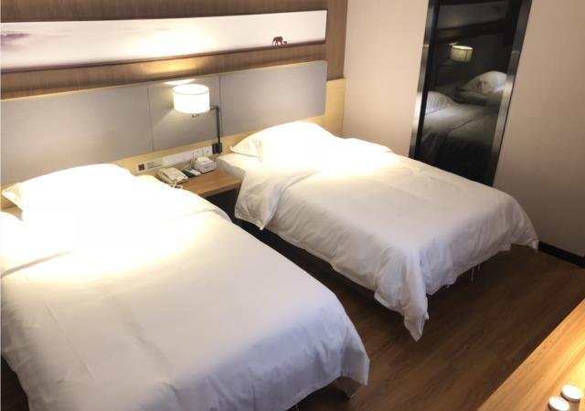 Фото Jtour Inn Changchun Railway Station South Plaza