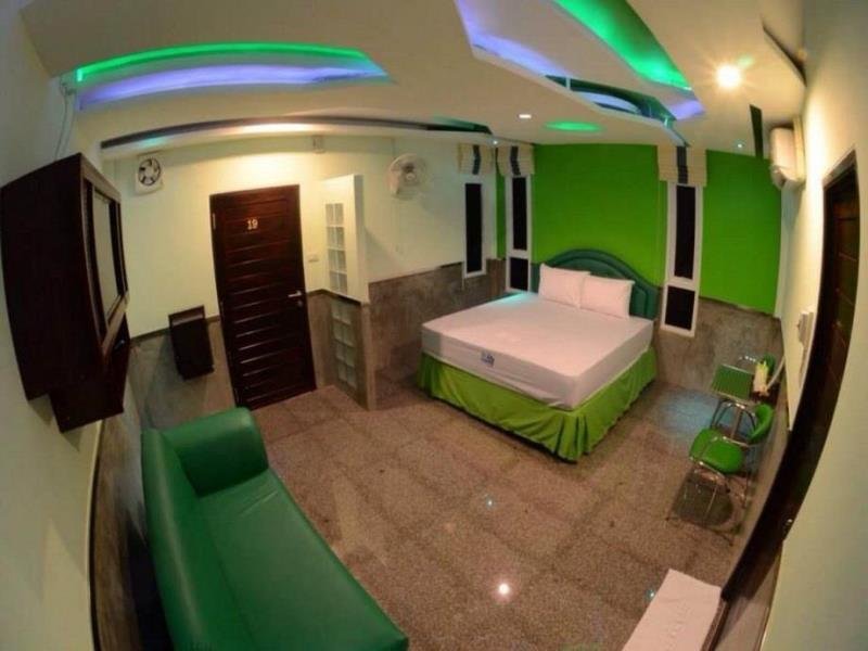 Фото Phaetra Resort