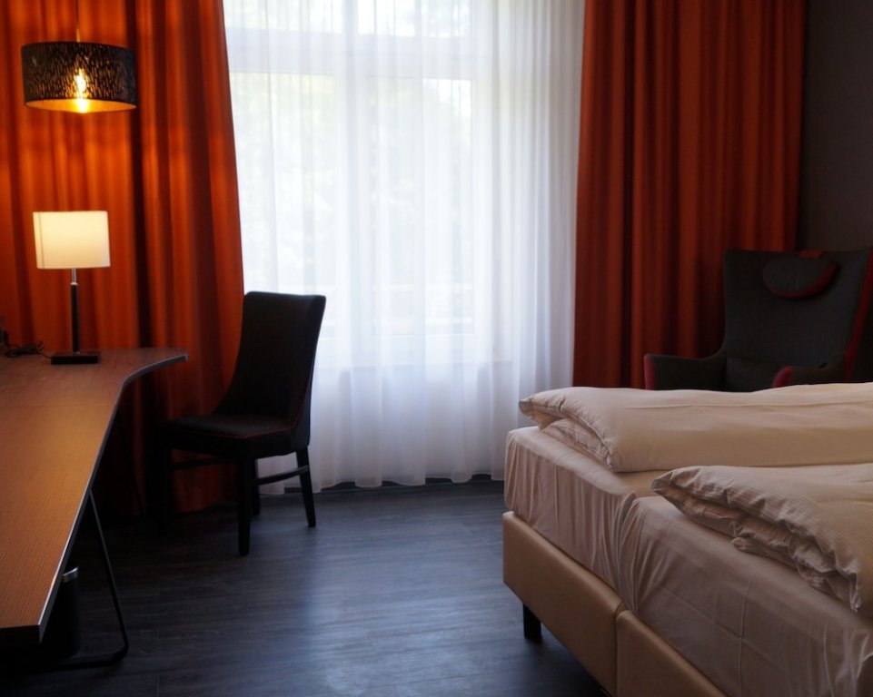 Фото Plaza Premium Parkhotel Norderstedt